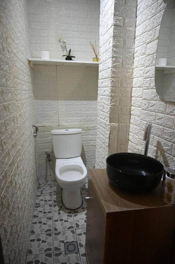 Appartement Cosy Gold Bonapriso Douala Ngoại thất bức ảnh